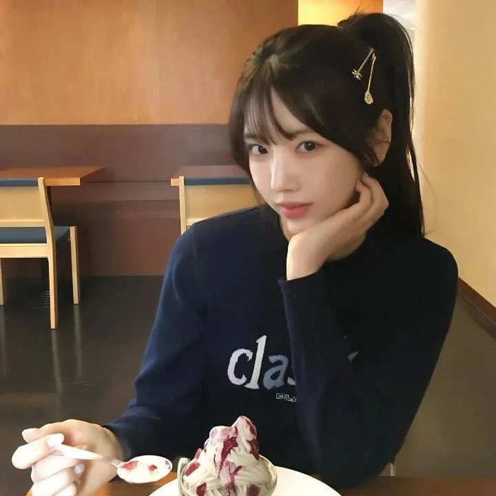 娇娃闹军营
